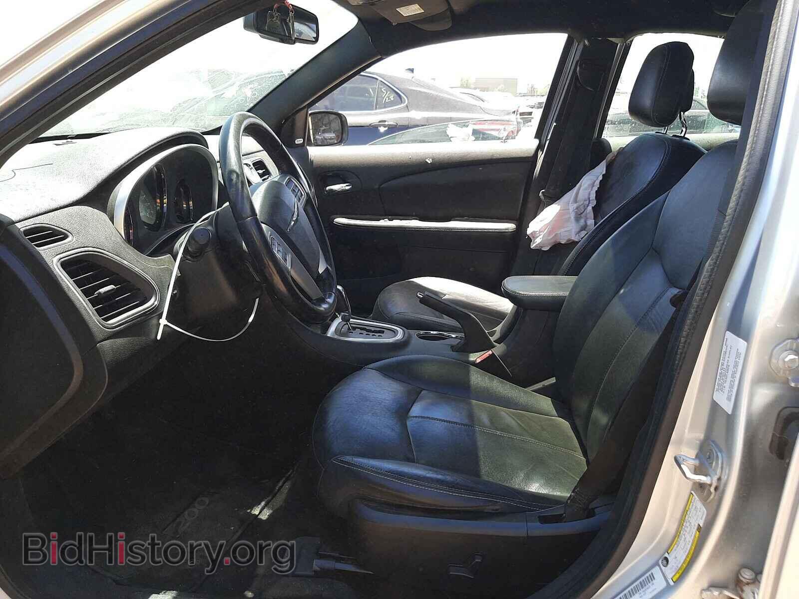 2011 CHRYSLER 200 - VIN: 1C3BC2FG2BN505807 - Фото 5