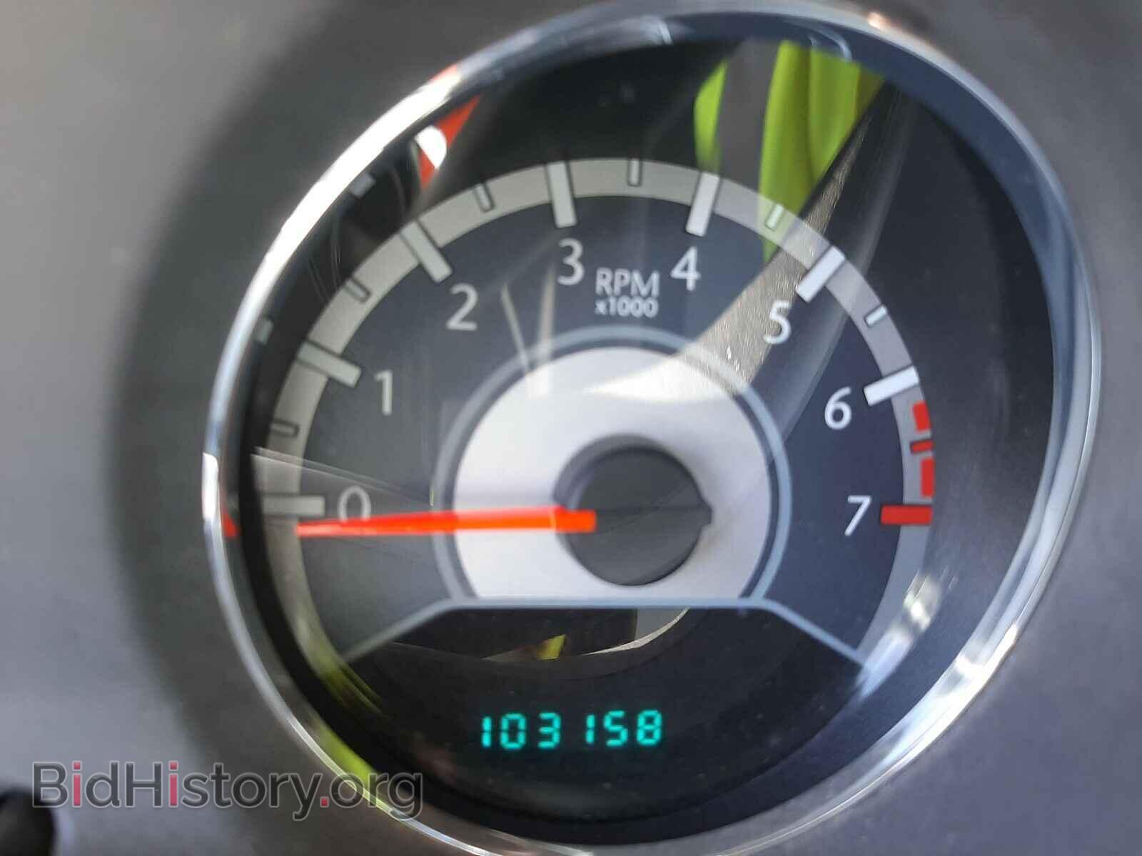 2011 CHRYSLER 200 - VIN: 1C3BC2FG2BN505807 - Фото 8