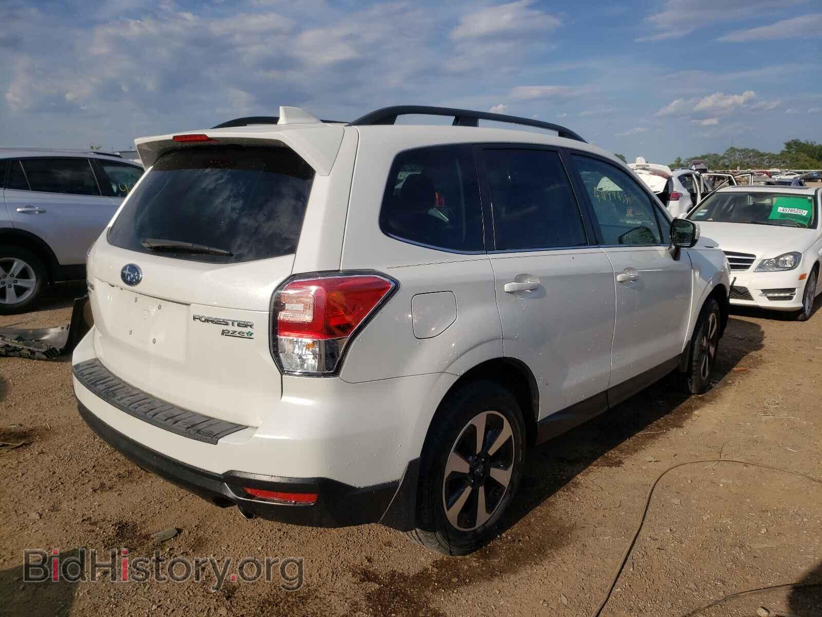 2017 SUBARU FORESTER - VIN: JF2SJAJC9HH519177 - Фото 4