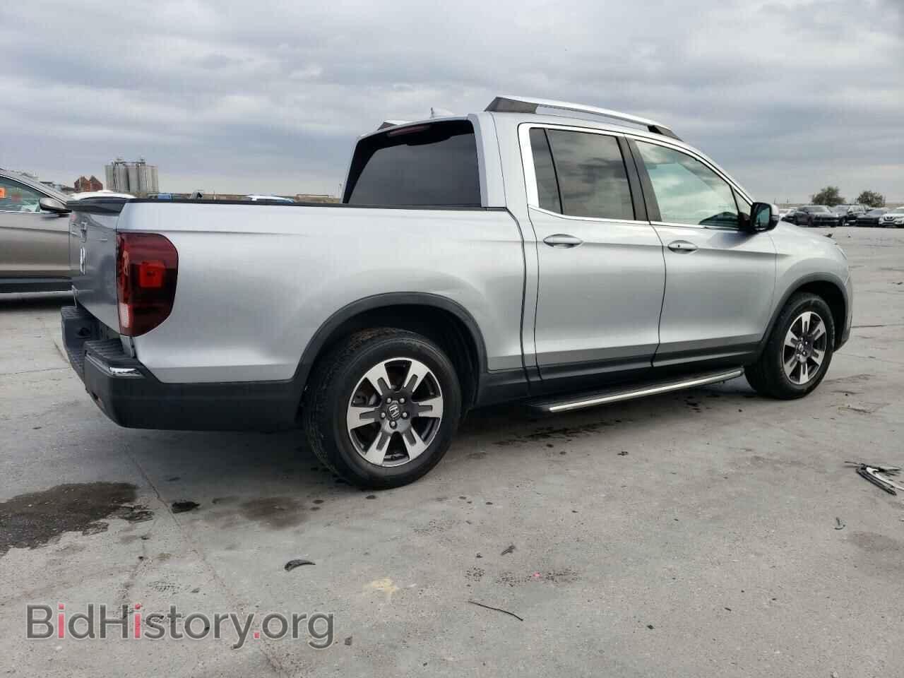 2018 HONDA RIDGELINE - VIN: 5FPYK2F57JB001054 - Фото 3