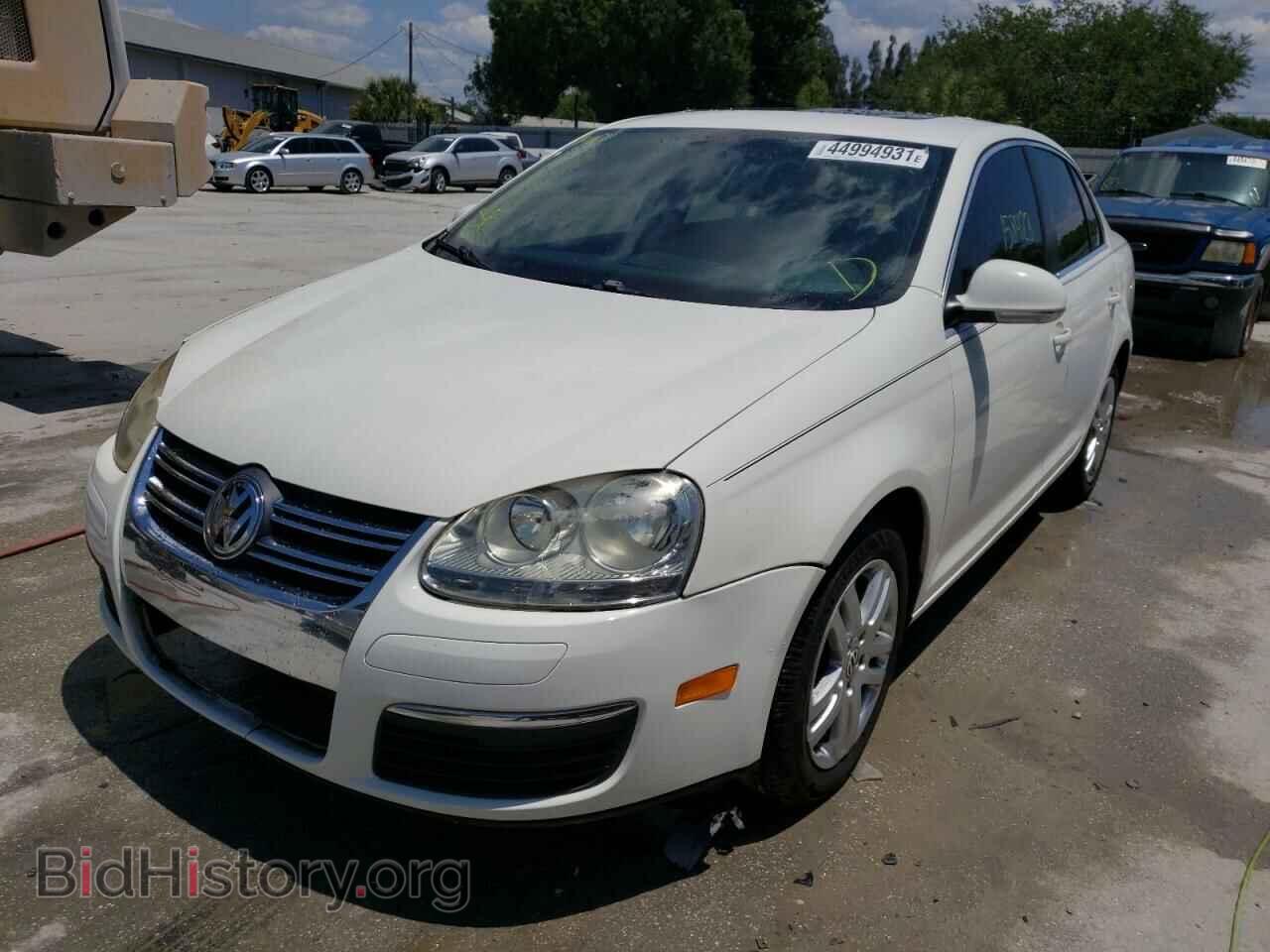 2007 VOLKSWAGEN JETTA - VIN: 3VWSF71K17M143642 - Фото 2