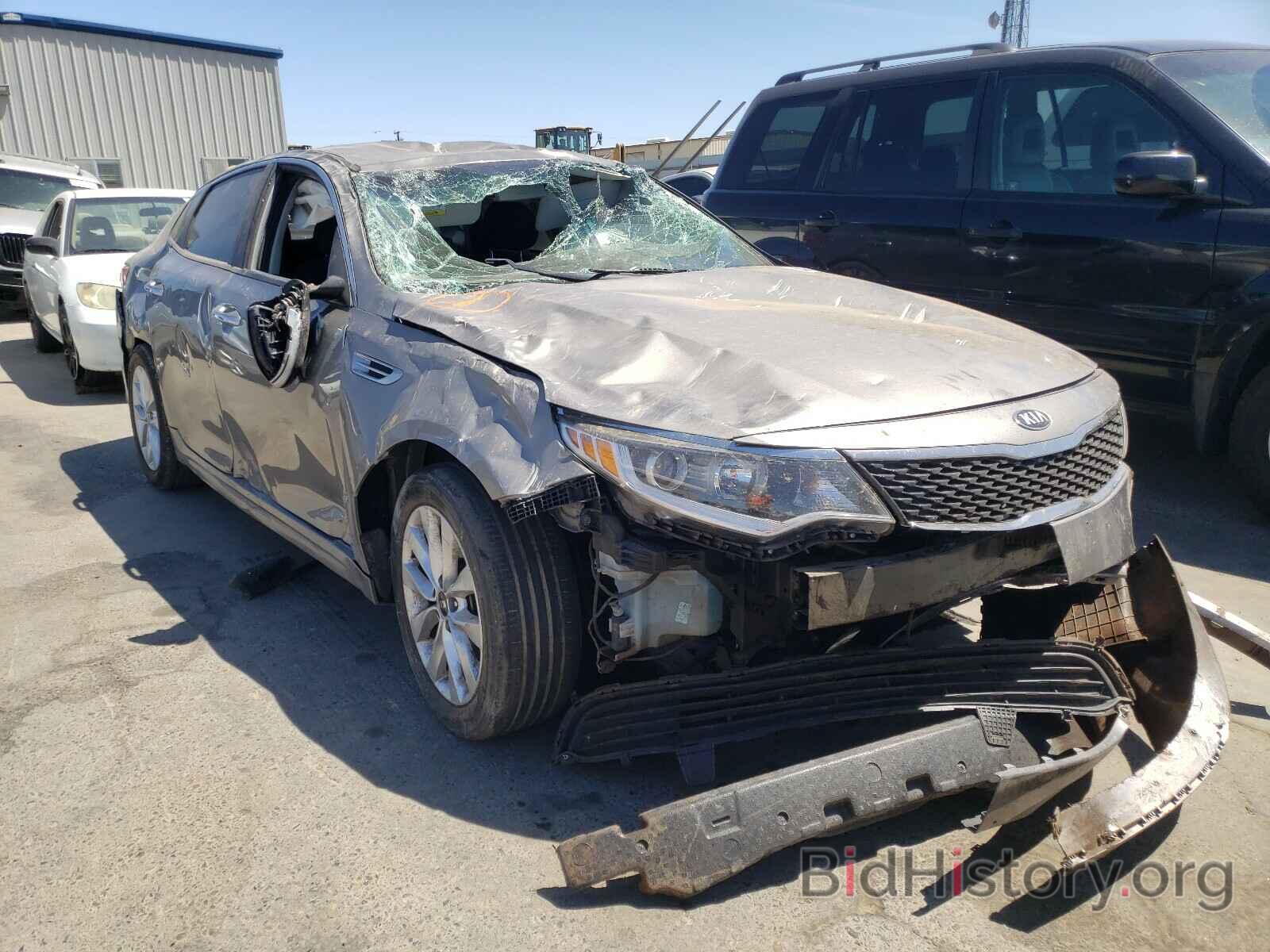 Photo 5XXGT4L37HG170787 - KIA OPTIMA 2017