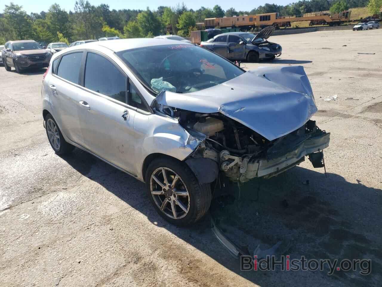 Photo 3FADP4EJ3GM187950 - FORD FIESTA 2016