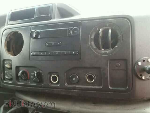 2011 FORD ECONOLINE - VIN: 1FBNE3BL3BDA70415 - Фото 10