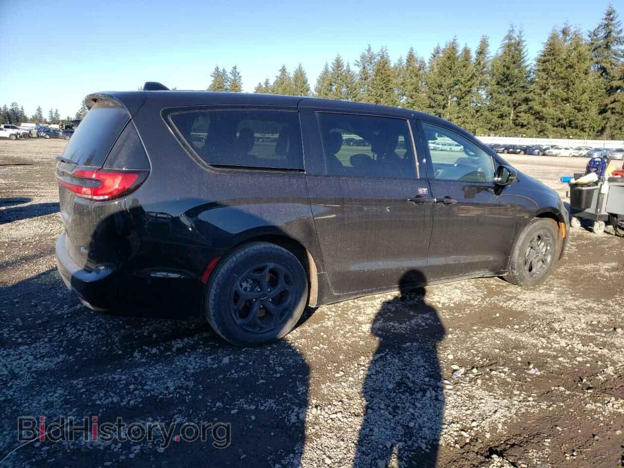2023 CHRYSLER PACIFICA - VIN: 2C4RC1S77PR609357 - Фото 3