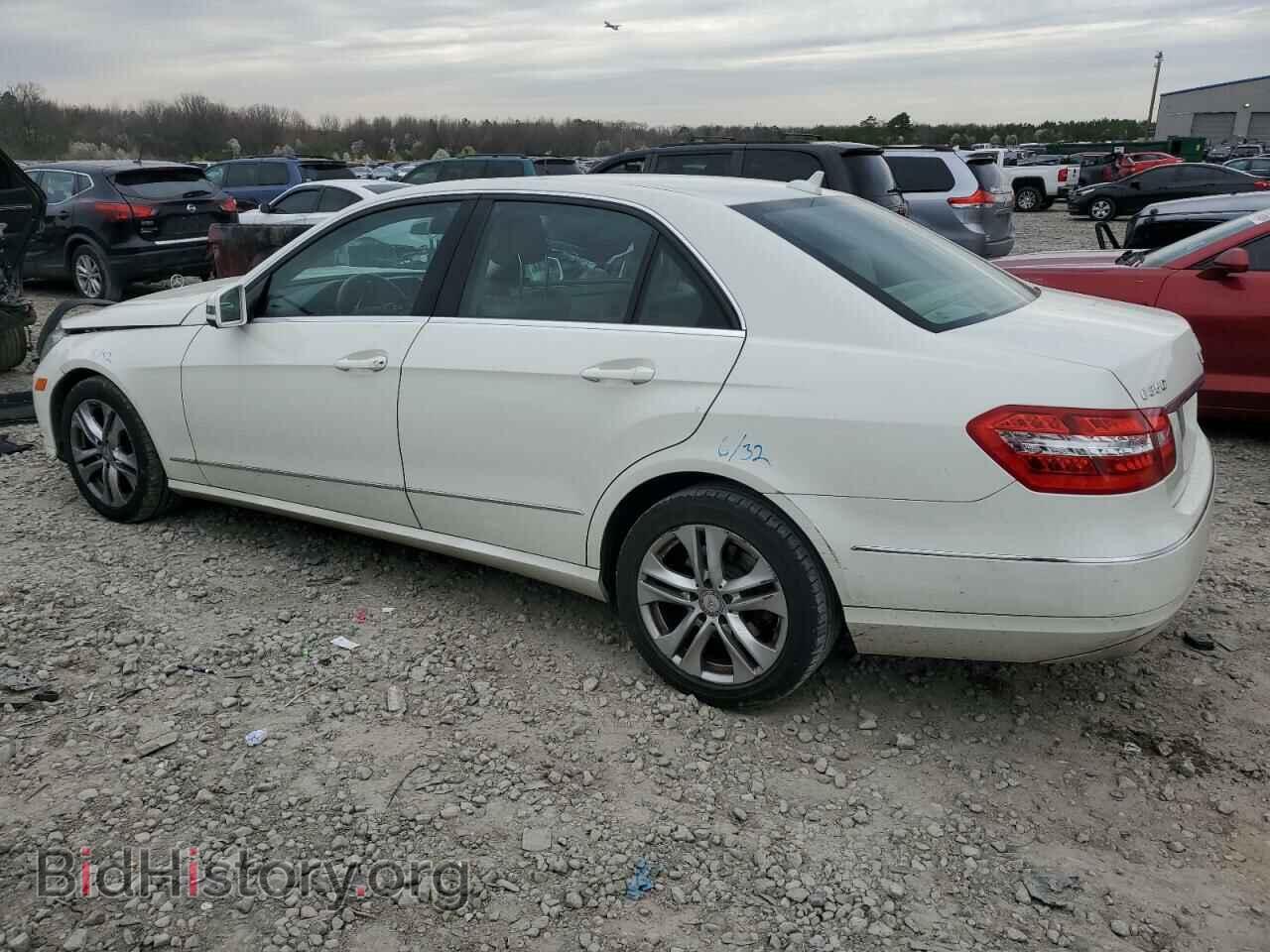 2011 MERCEDES-BENZ E-CLASS - VIN: WDDHF8HB2BA355759 - Фото 2