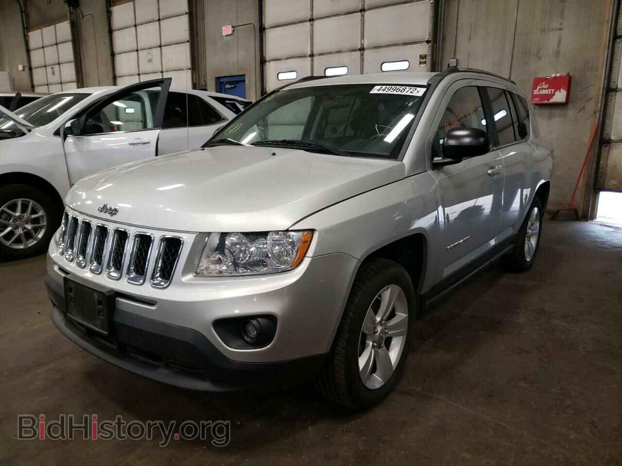 2011 JEEP COMPASS - VIN: 1J4NF1FB2BD210785 - Photo 2