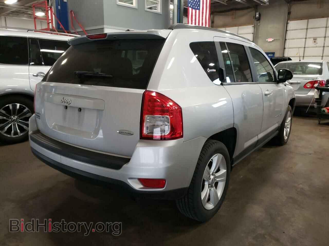 2011 JEEP COMPASS - VIN: 1J4NF1FB2BD210785 - Photo 4
