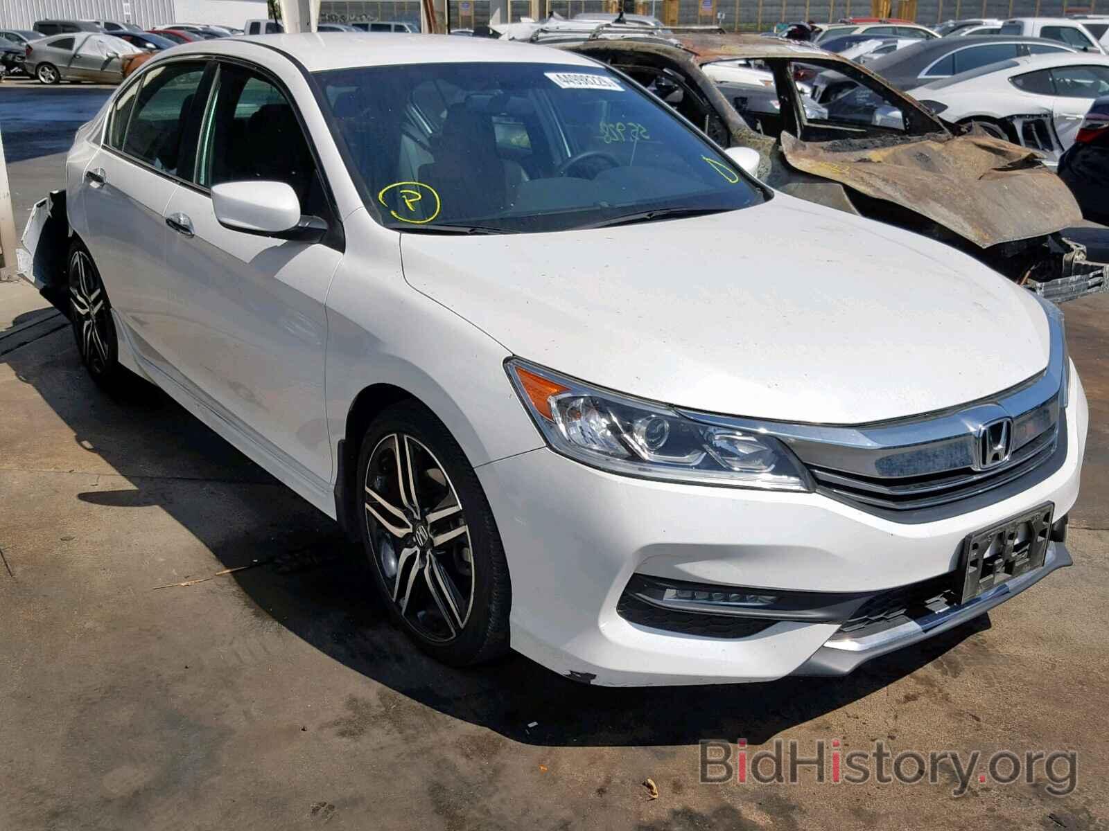 Photo 1HGCR2F55HA196123 - HONDA ACCORD SPO 2017