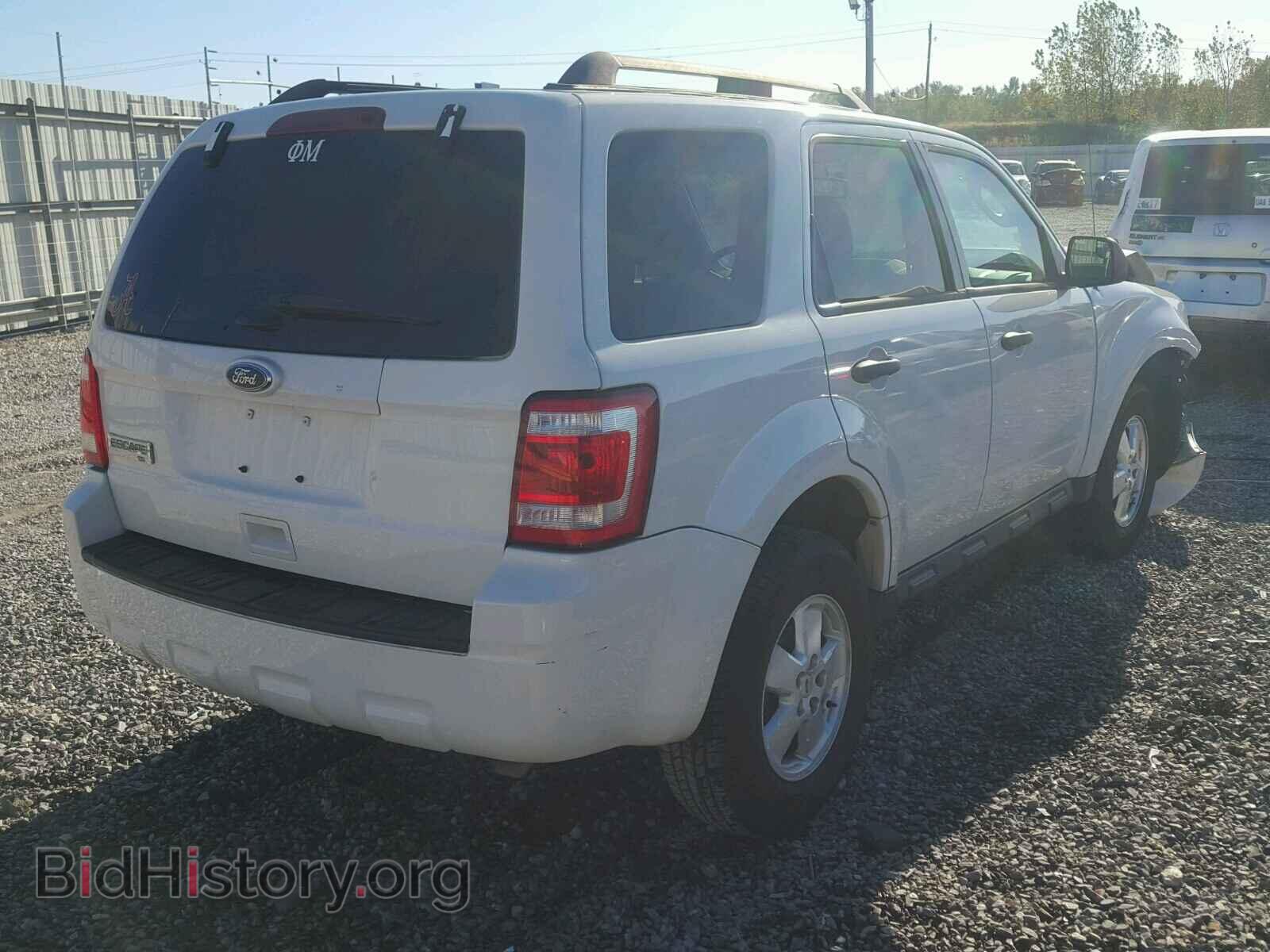 2011 FORD ESCAPE - VIN: 1FMCU0D70BKB54185 - Photo 4