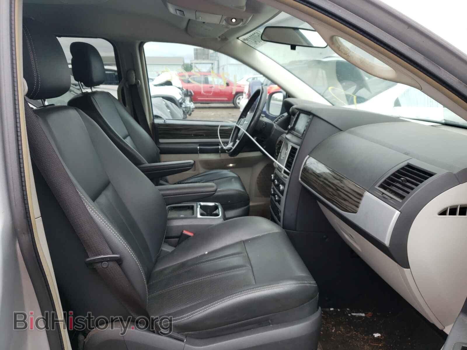 2010 CHRYSLER MINIVAN - VIN: 2A4RR5DX6AR290571 - Фото 5