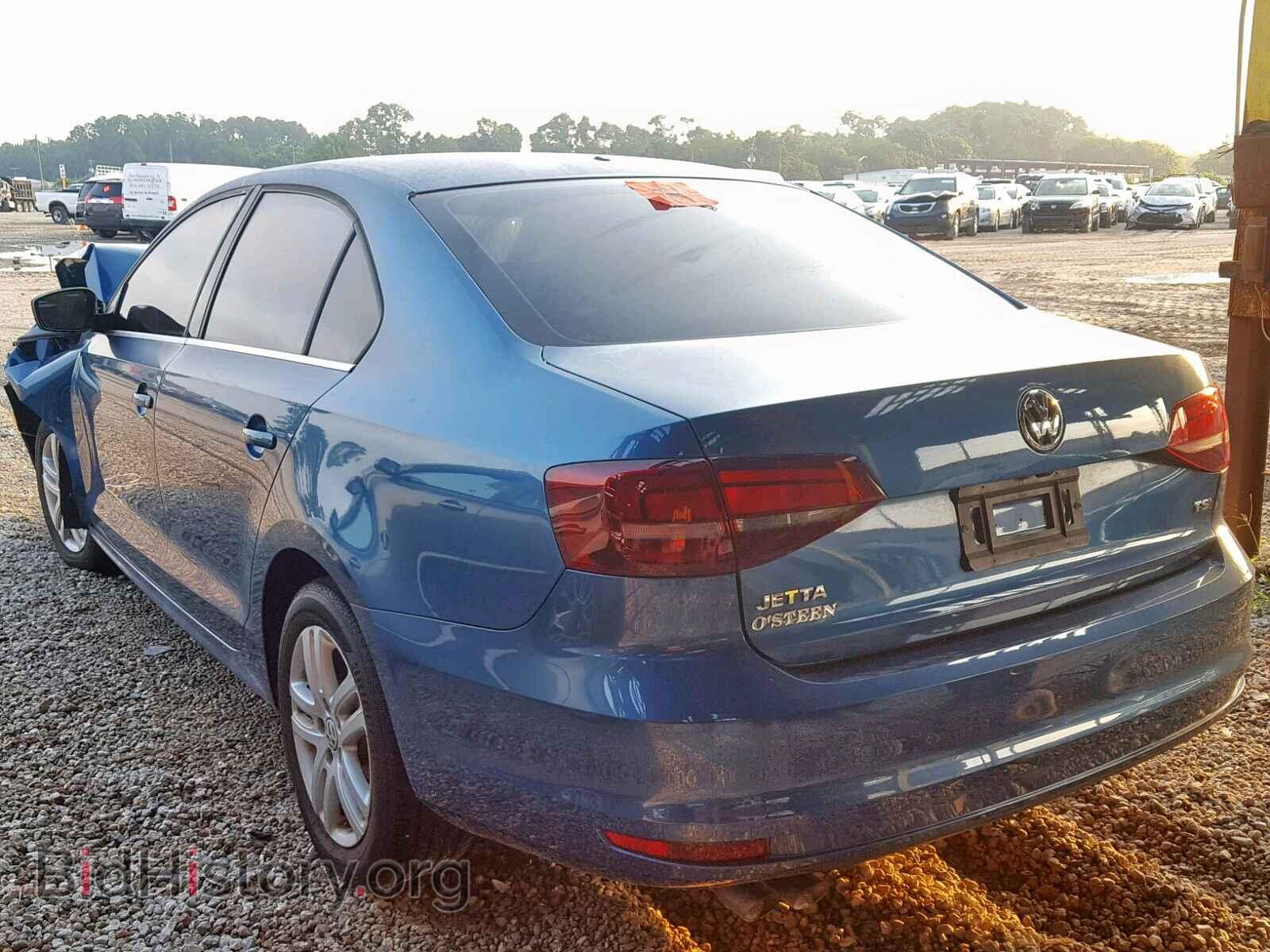 2017 VOLKSWAGEN JETTA - VIN: 3VW2B7AJ8HM354664 - Фото 3
