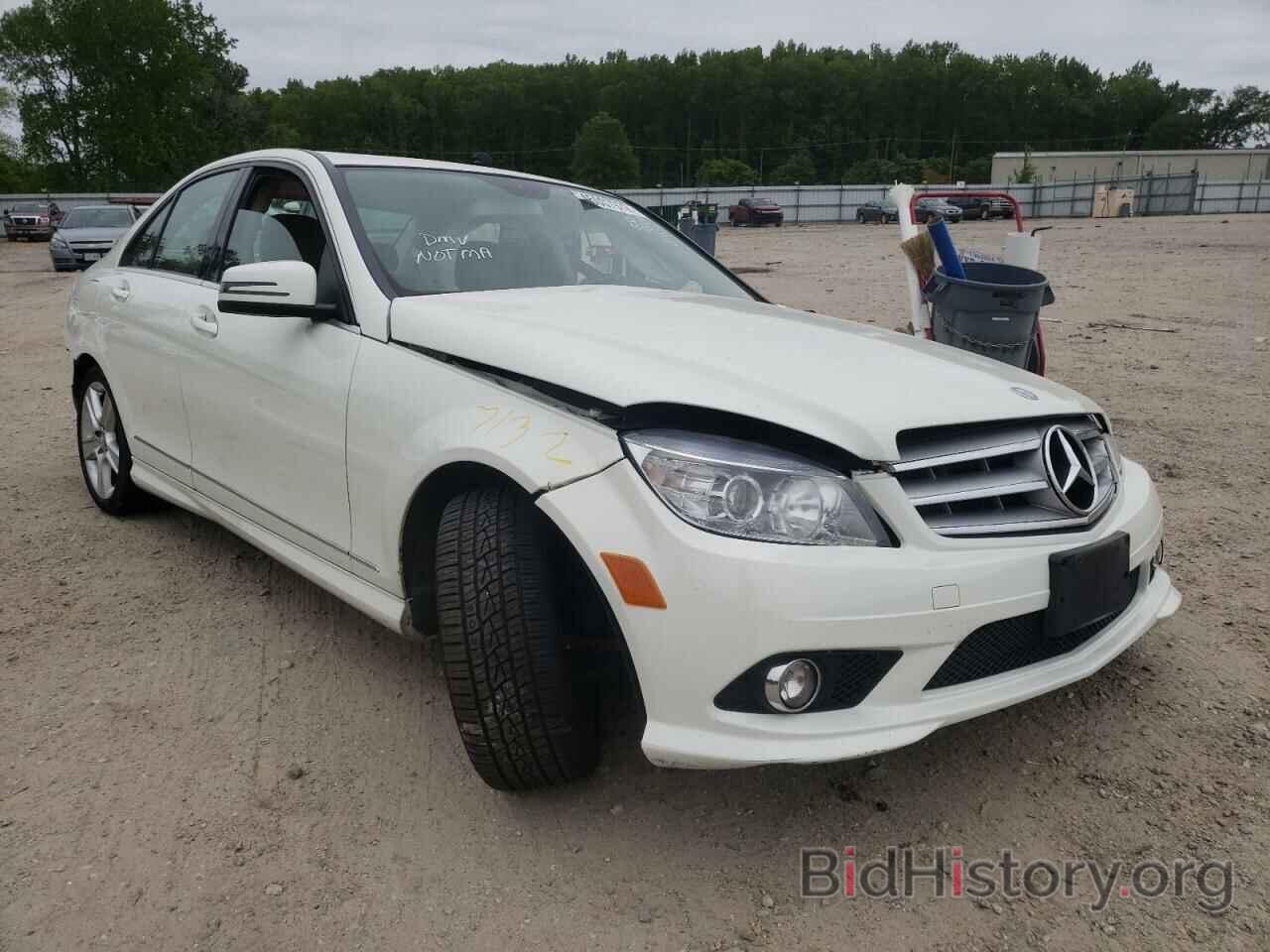 Photo WDDGF5EB2AR098309 - MERCEDES-BENZ C-CLASS 2010