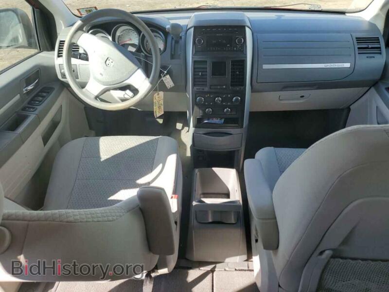2010 Dodge CARAVAN (VIN 2D4RN4DE5AR134390) — фото 8 из 13