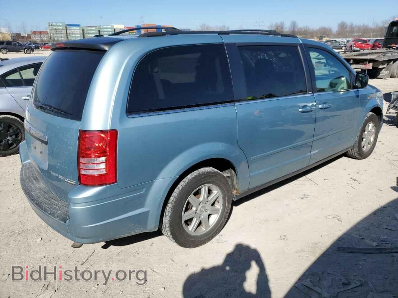 2010 CHRYSLER MINIVAN - VIN: 2A4RR2D17AR351680 - Фото 3