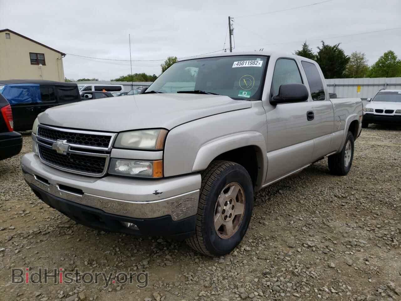 2006 CHEVROLET SILVERADO - VIN: 1GCEK19B76E260482 - Фото 2