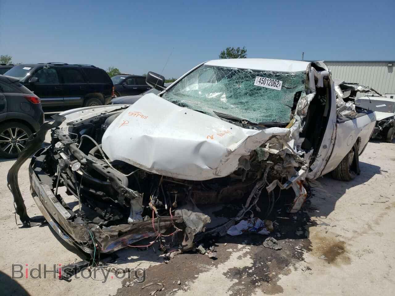 2011 DODGE RAM 1500 - VIN: 1D7RV1GT7BS597918 - Фото 2