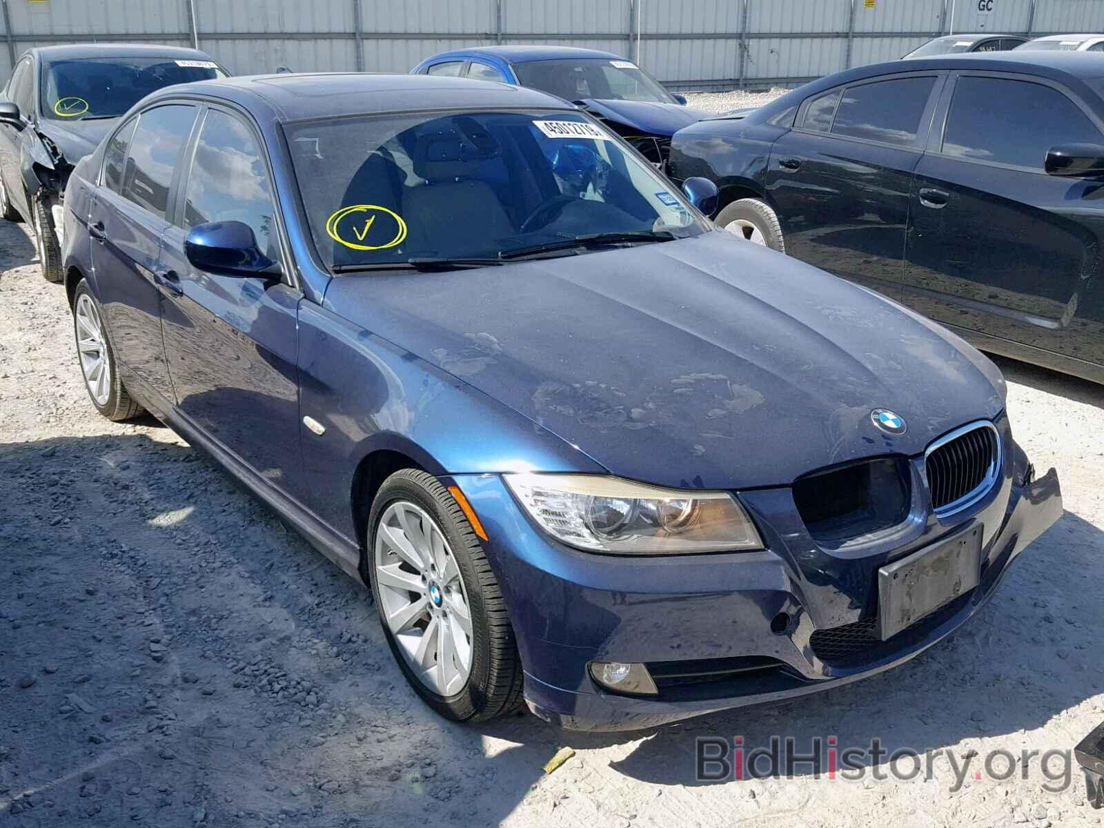 Фотография WBAPH7G57BNN03660 - BMW 328 I 2011