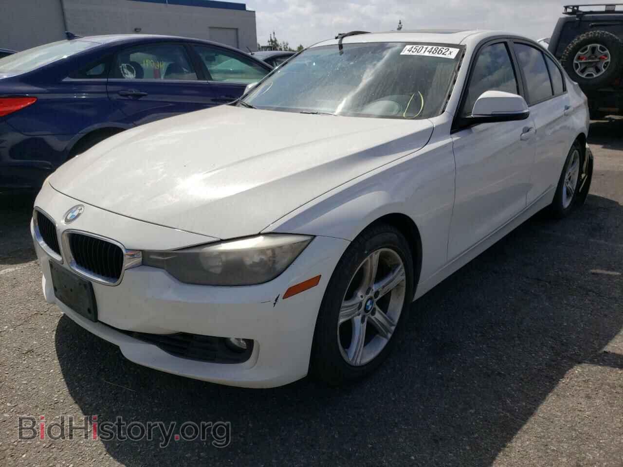 2012 BMW 3 SERIES - VIN: WBA3A5C50CF258046 - Фото 2