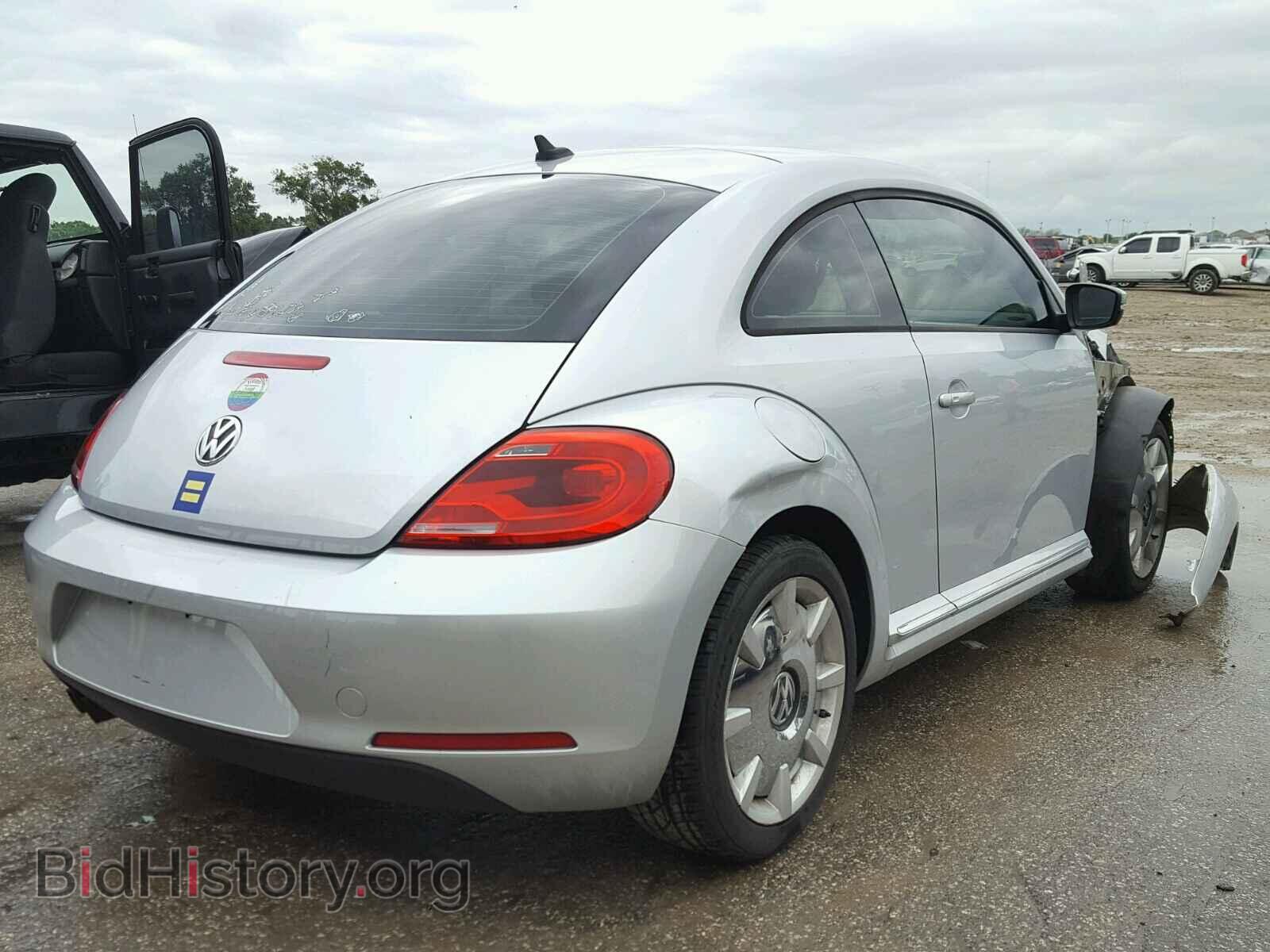 2012 VOLKSWAGEN BEETLE - VIN: 3VWJP7AT7CM602622 - Фото 4