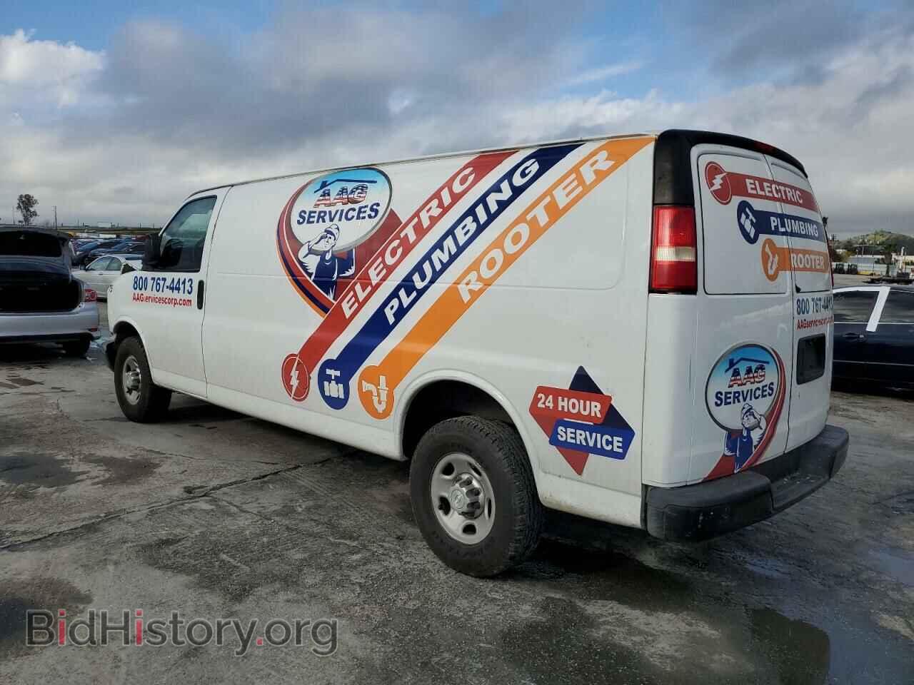 2014 CHEVROLET EXPRESS - VIN: 1GCWGGCA2E1202214 - Фото 2