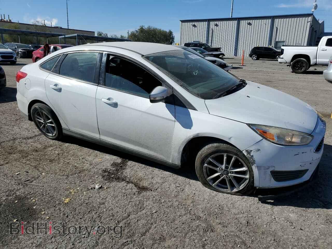 2017 FORD FOCUS - VIN: 1FADP3F29HL300093 - Фото 4
