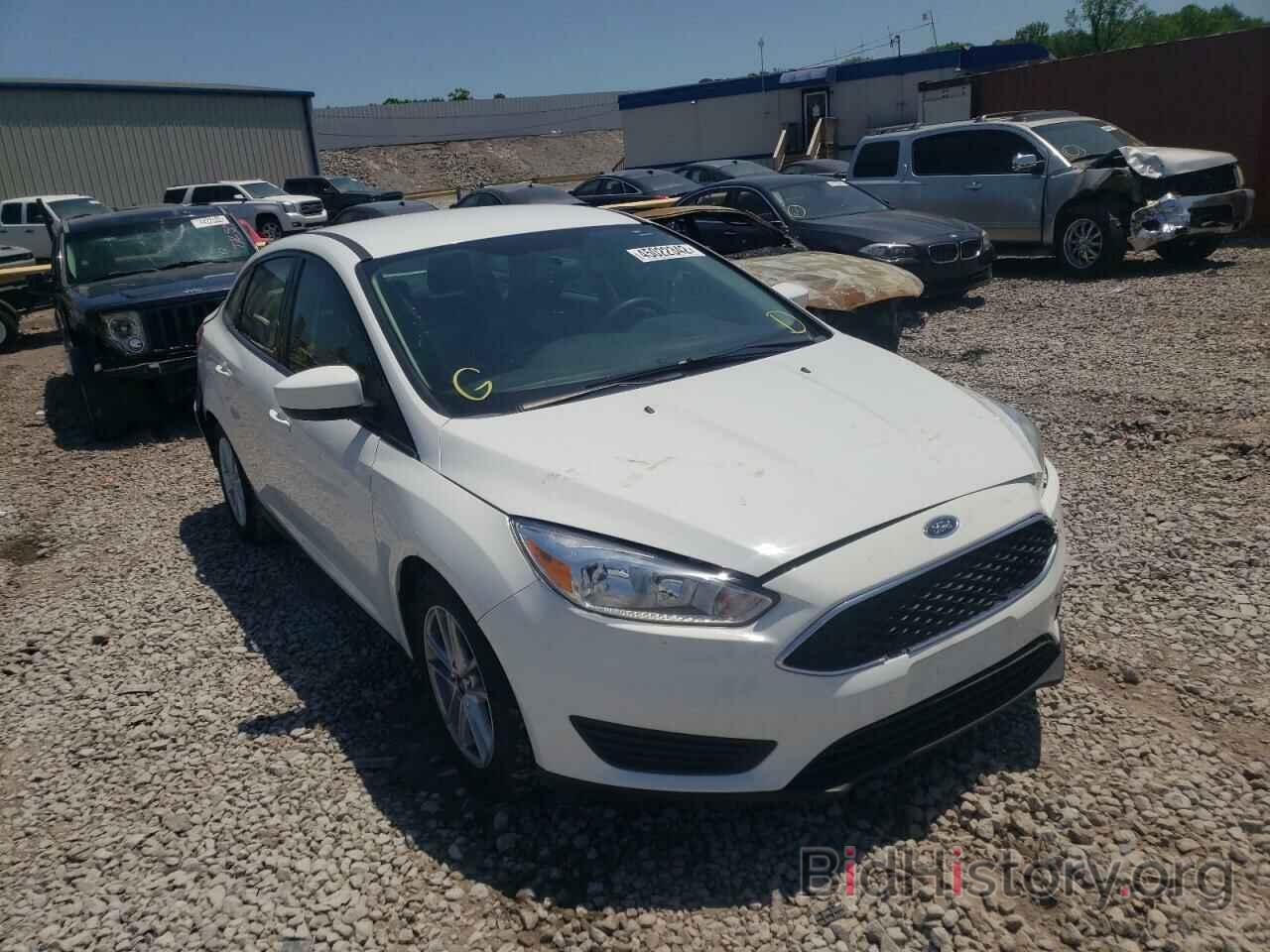 Photo 1FADP3F23JL237515 - FORD FOCUS 2018