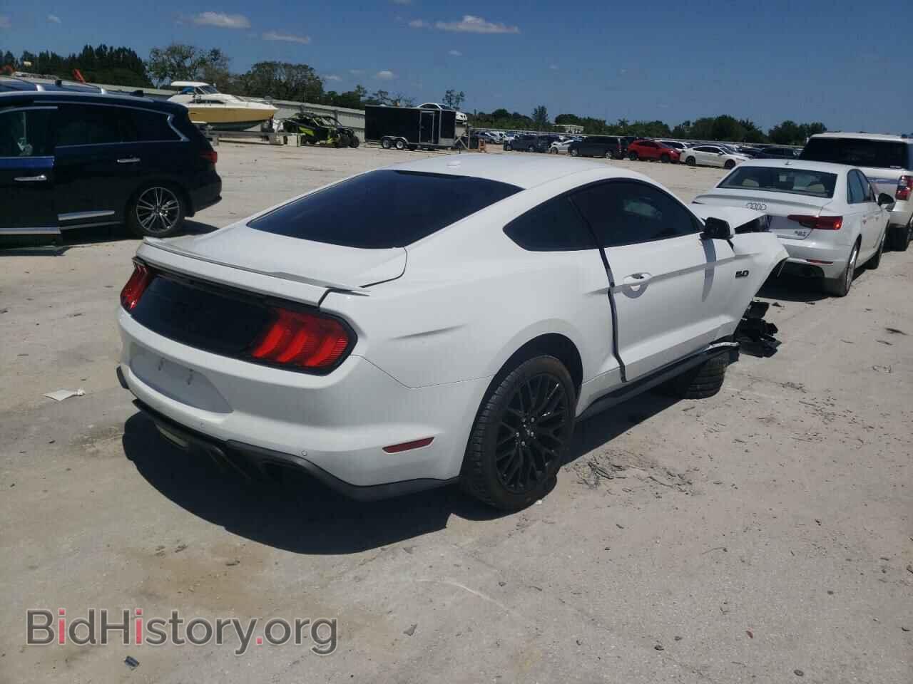 2019 FORD MUSTANG - VIN: 1FA6P8CF2K5151664 - Фото 4