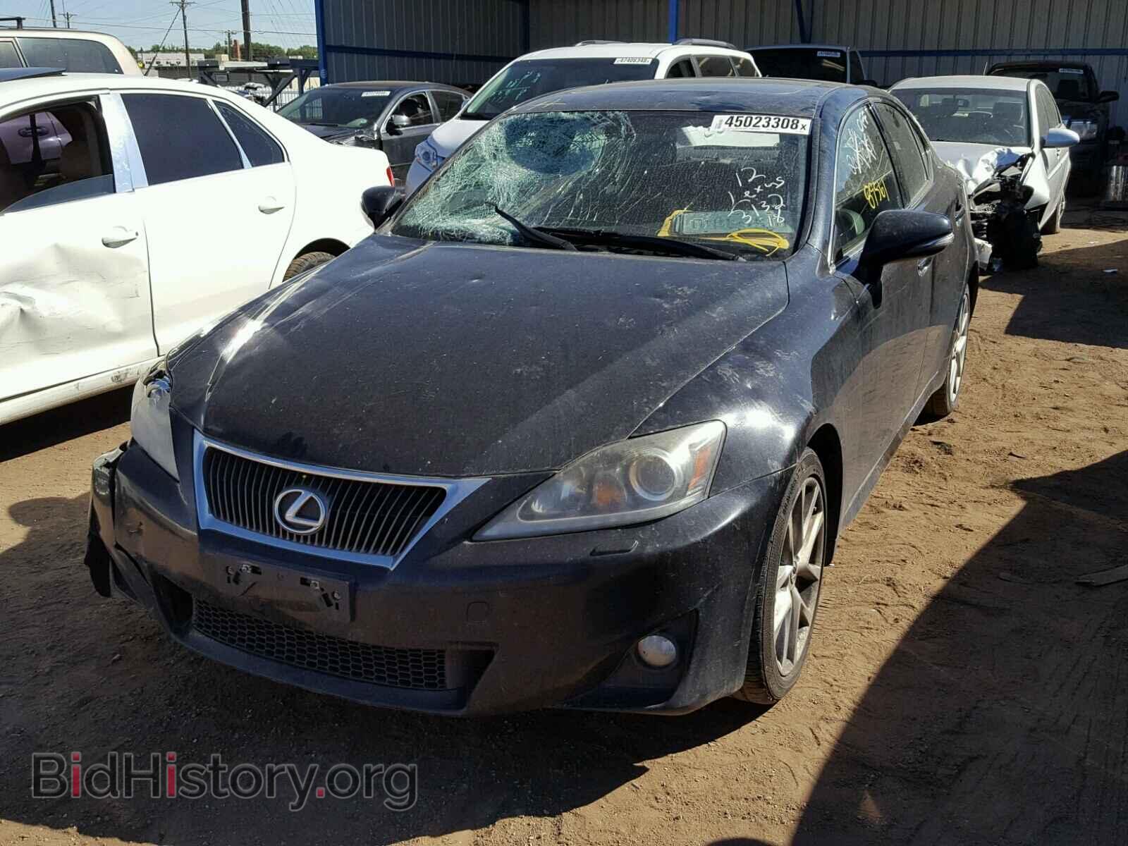 2012 LEXUS IS - VIN: JTHCE5C21C5002936 - Фото 2