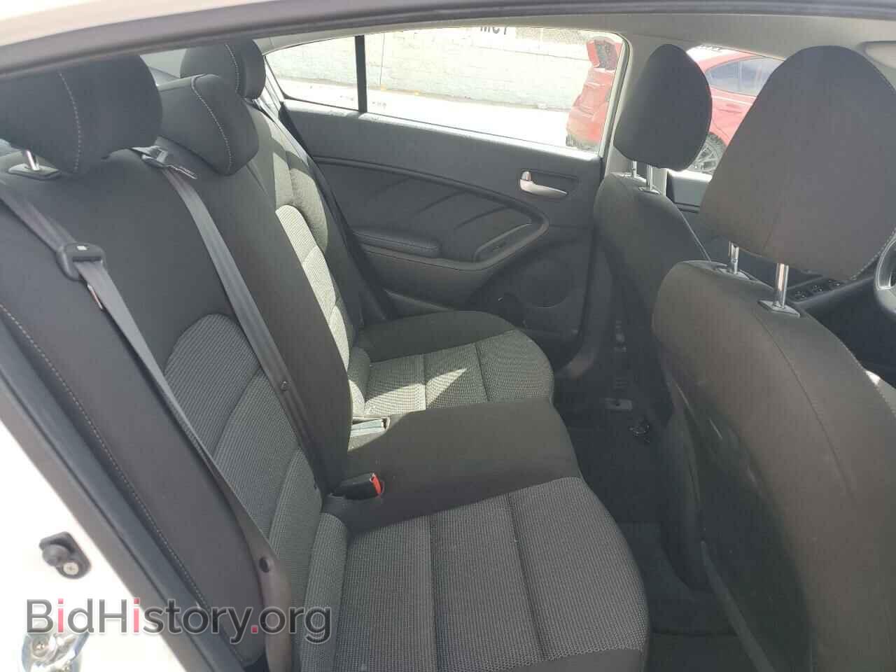 2017 KIA FORTE - VIN: 3KPFK4A7XHE012375 - Фото 10