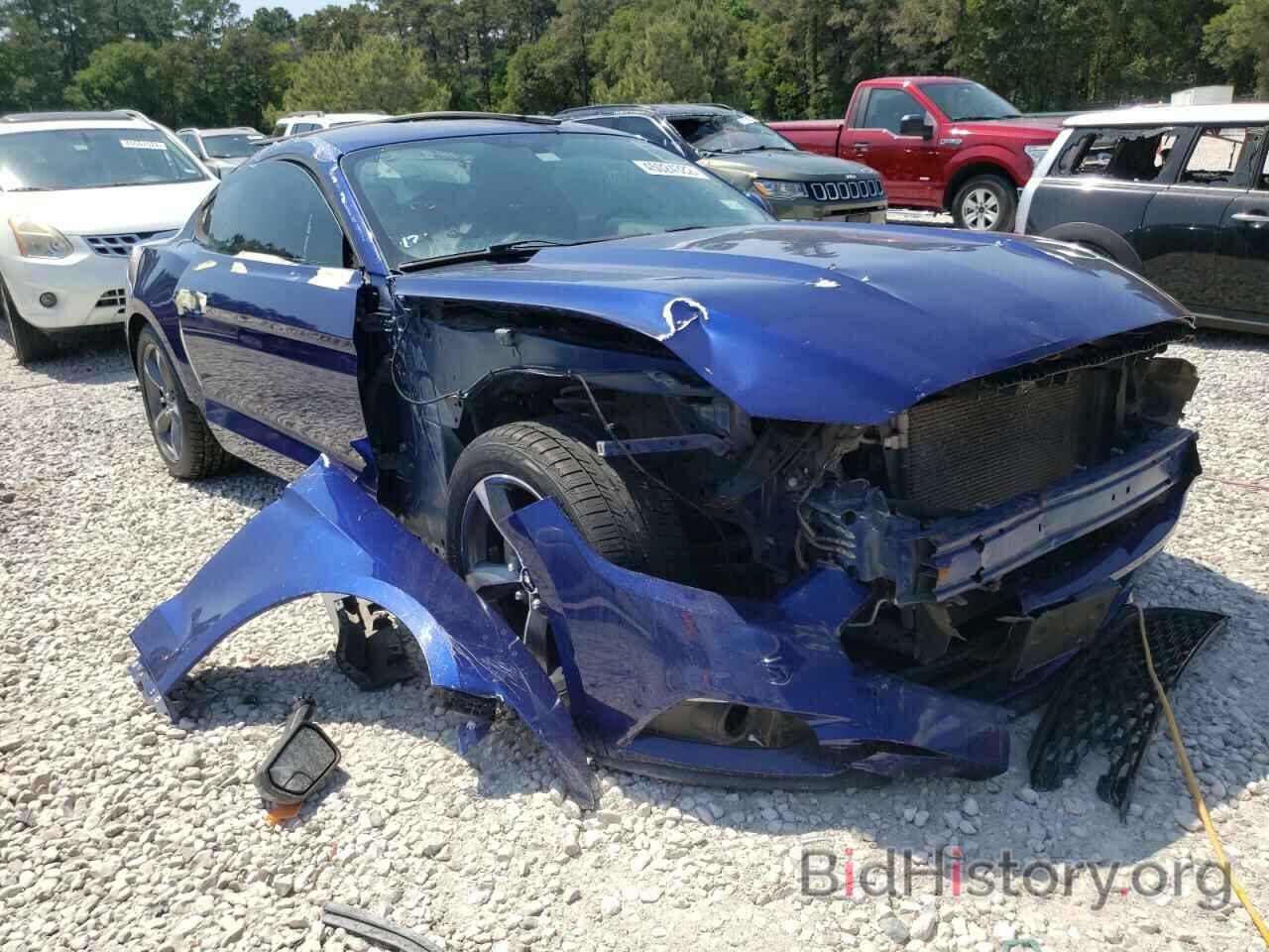 Photo 1FA6P8AM5F5369024 - FORD MUSTANG 2015