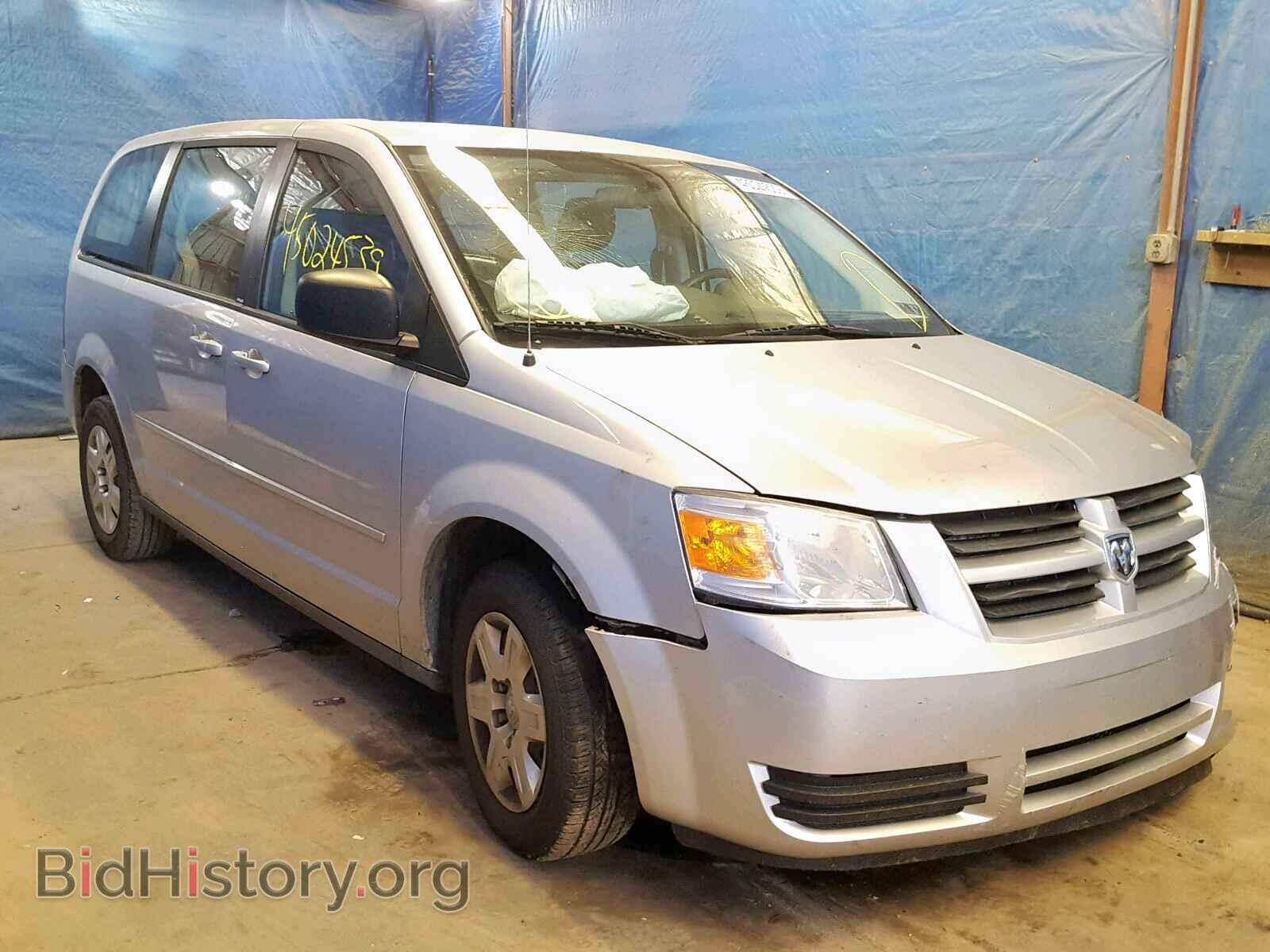 Photo 2D4RN4DE3AR138955 - DODGE CARAVAN 2010