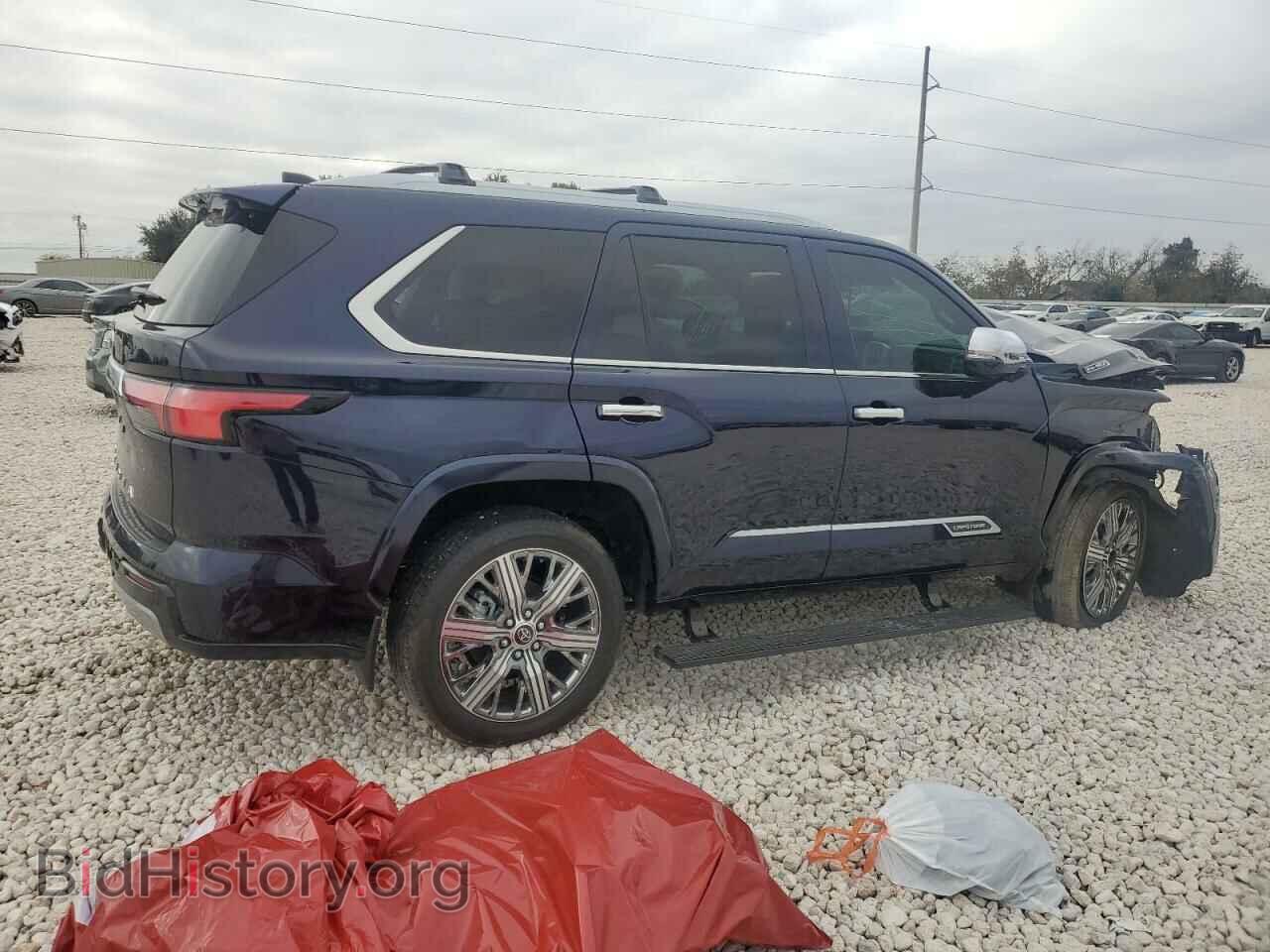 2024 TOYOTA SEQUOIA - VIN: 7SVAAABA9RX039208 - Фото 3