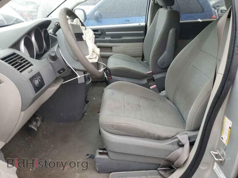 2010 Dodge CARAVAN (VIN 2D4RN4DE0AR139982) — photo 7 of 14