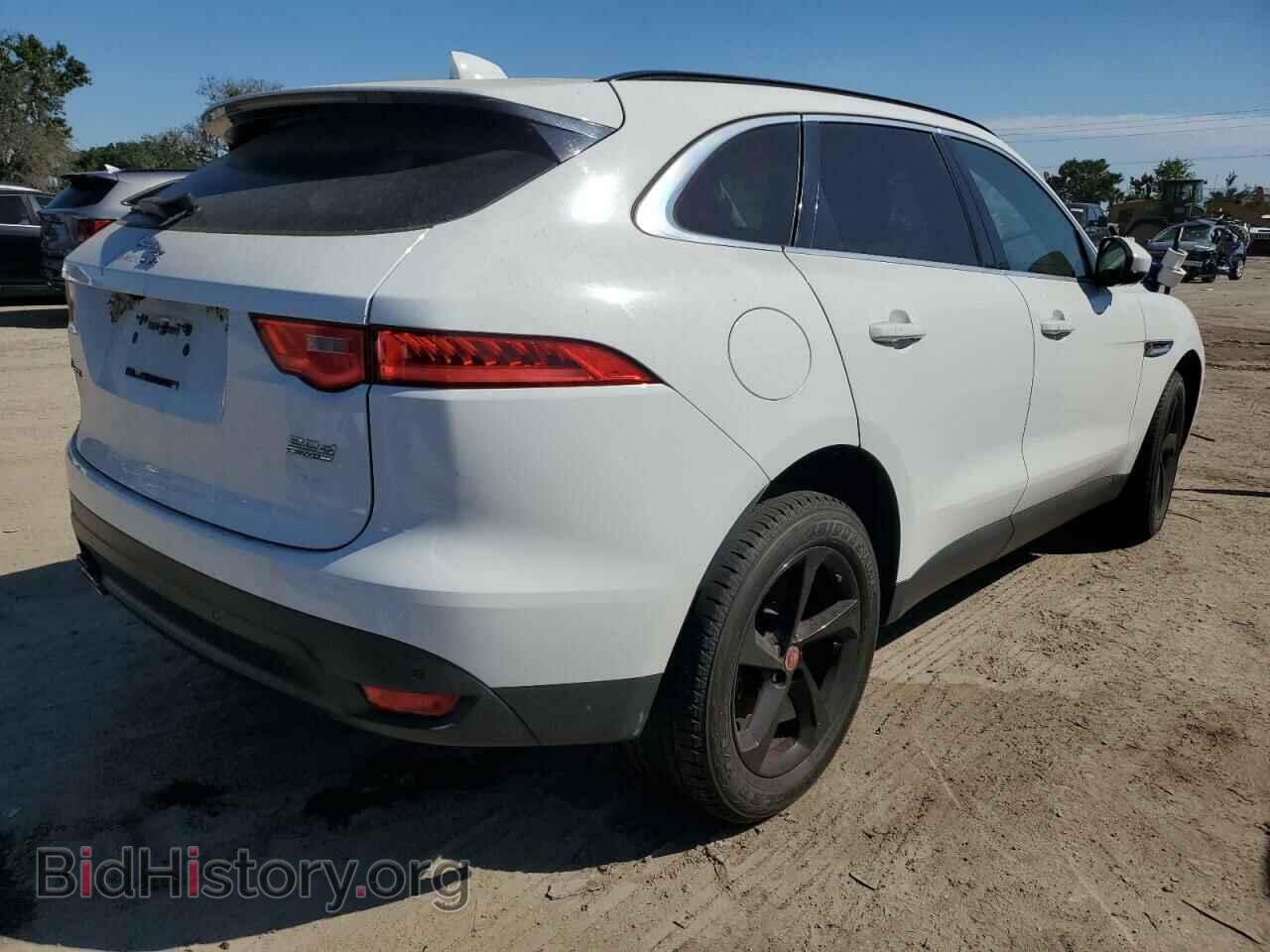 2017 JAGUAR F-PACE - VIN: SADCK2BN9HA490153 - Фото 3