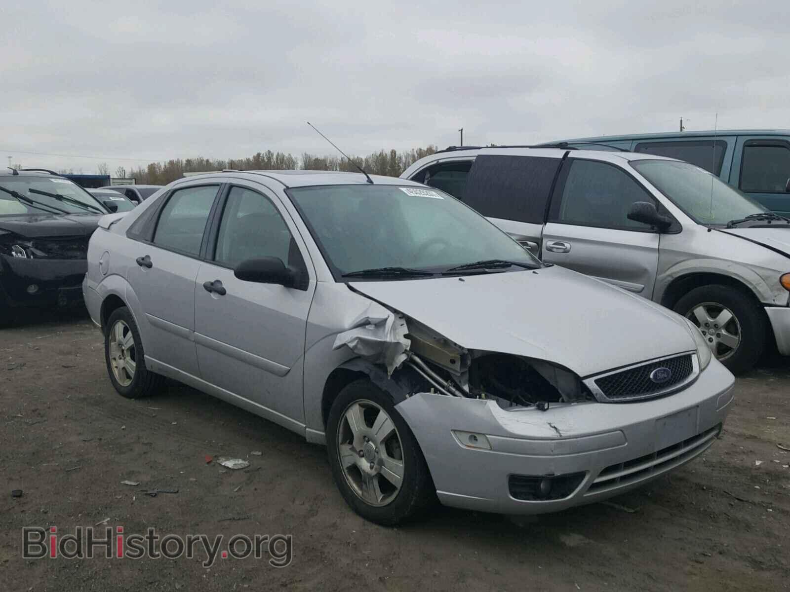 Фотография 1FAHP34N47W325611 - FORD FOCUS 2007