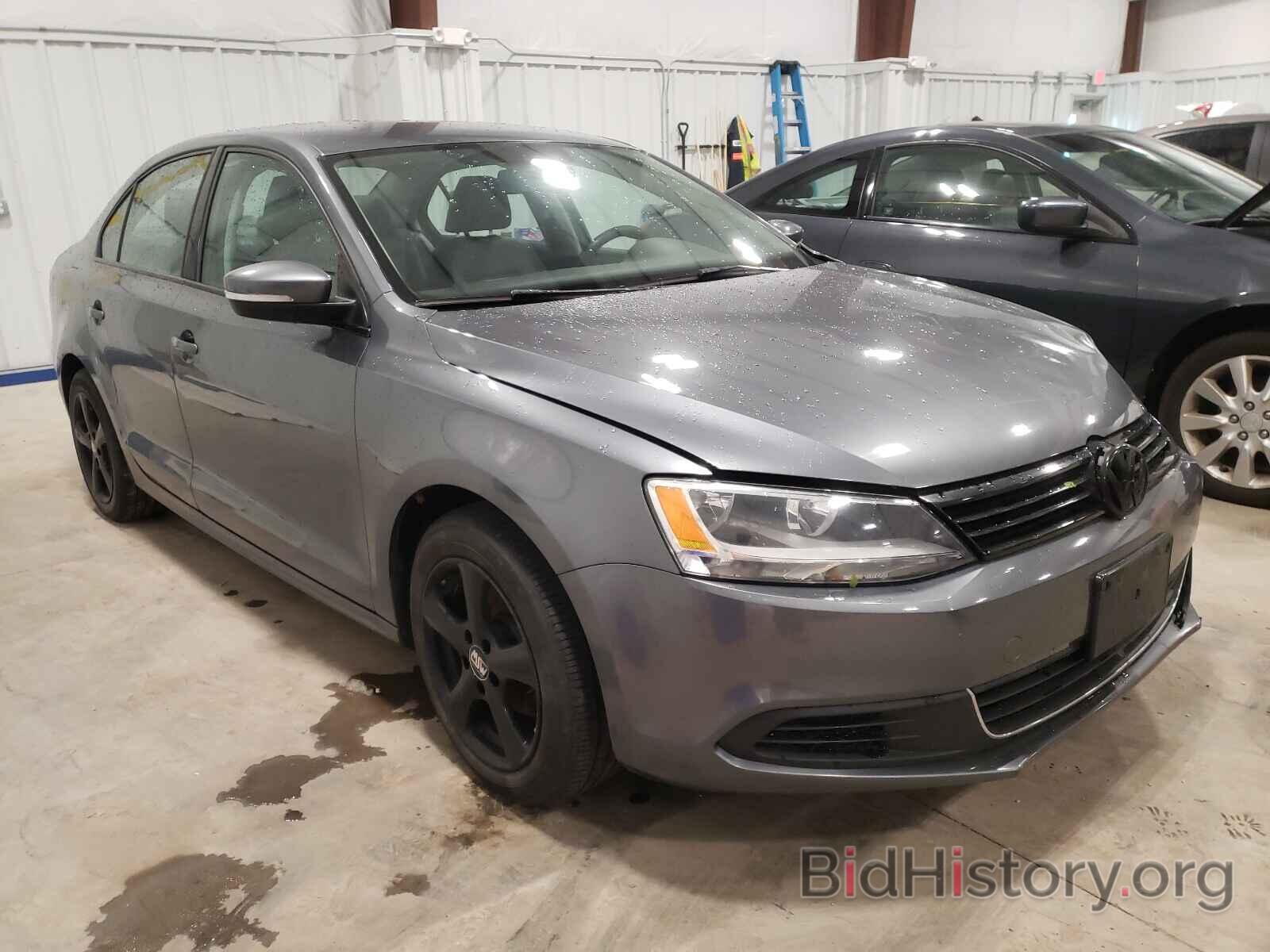 Фотография 3VWDP7AJ1DM450754 - VOLKSWAGEN JETTA 2013