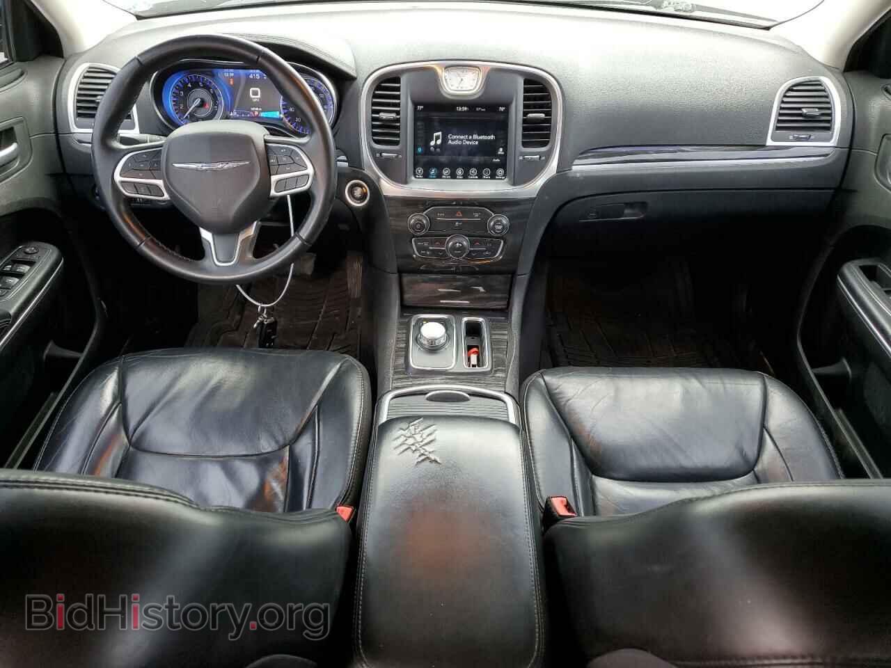2017 CHRYSLER 300 - VIN: 2C3CCAAG9HH647319 - Фото 8