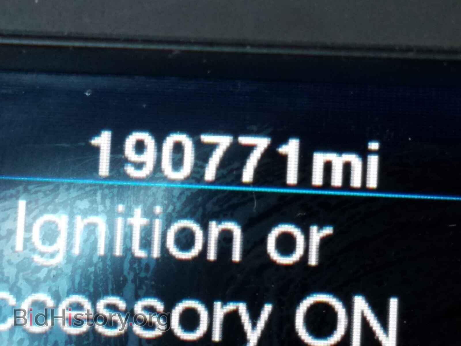 2012 CHRYSLER 300 - VIN: 2C3CCACG1CH198224 - Фото 8