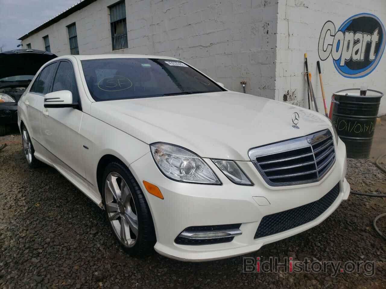 Photo WDDHF8JB0CA644635 - MERCEDES-BENZ E-CLASS 2012