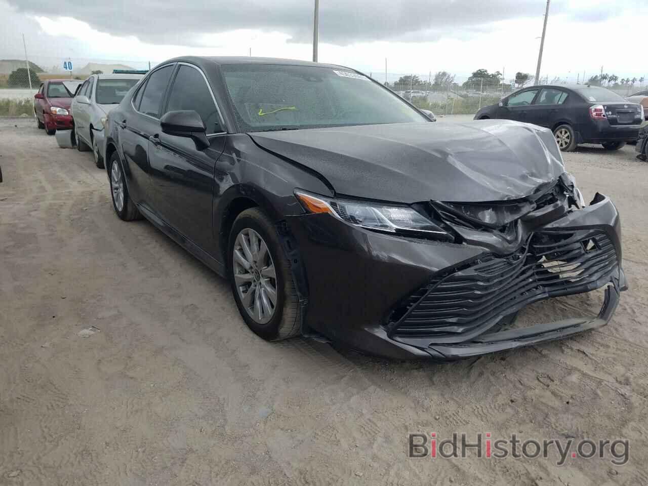 Photo JTNB11HK9J3044379 - TOYOTA CAMRY 2018