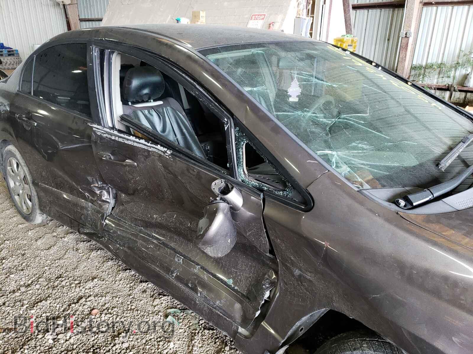 2011 HONDA CIVIC - VIN: 19XFA1F59BE048607 - Photo 9
