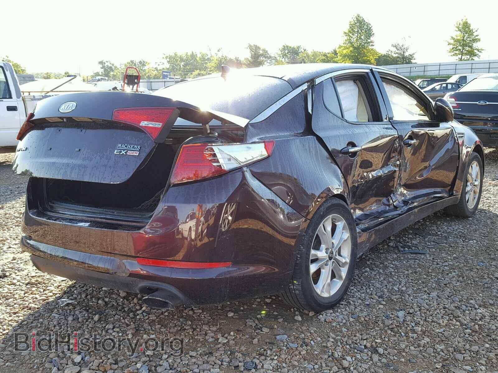2011 KIA OPTIMA - VIN: KNAGN4A75B5093765 - Фото 4