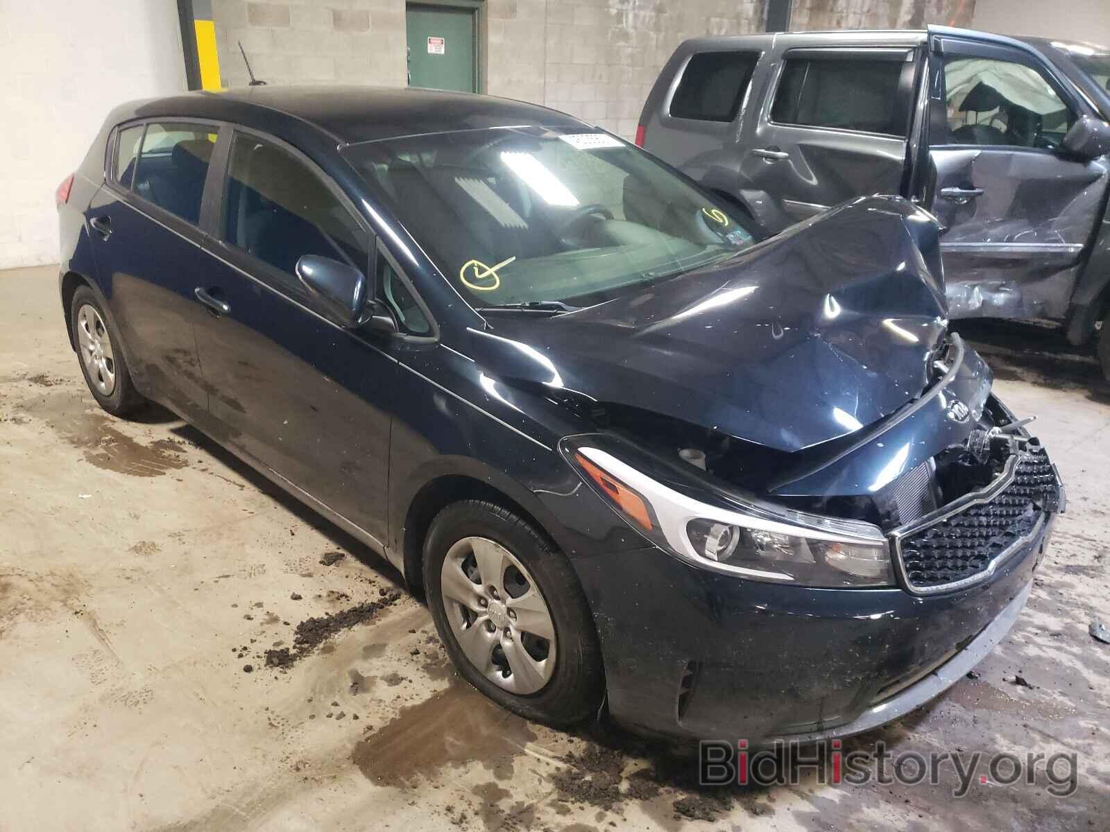 Photo KNAFK5A86H5699846 - KIA FORTE 2017