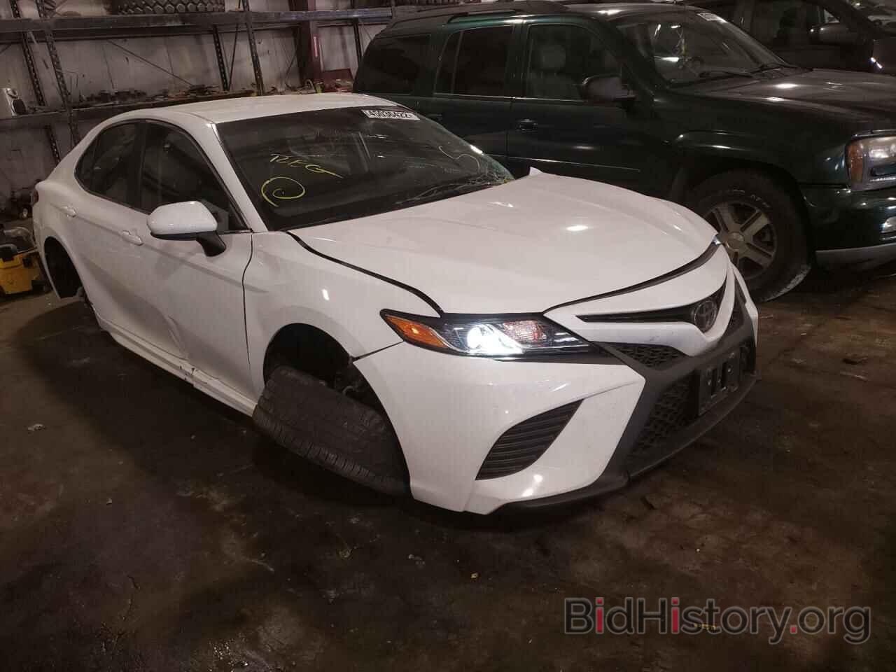 Фотография 4T1B11HK7JU081909 - TOYOTA CAMRY 2018