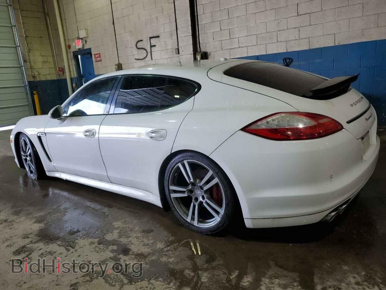 2011 PORSCHE PANAMERA - VIN: WP0AB2A75BL060167 - Фото 2
