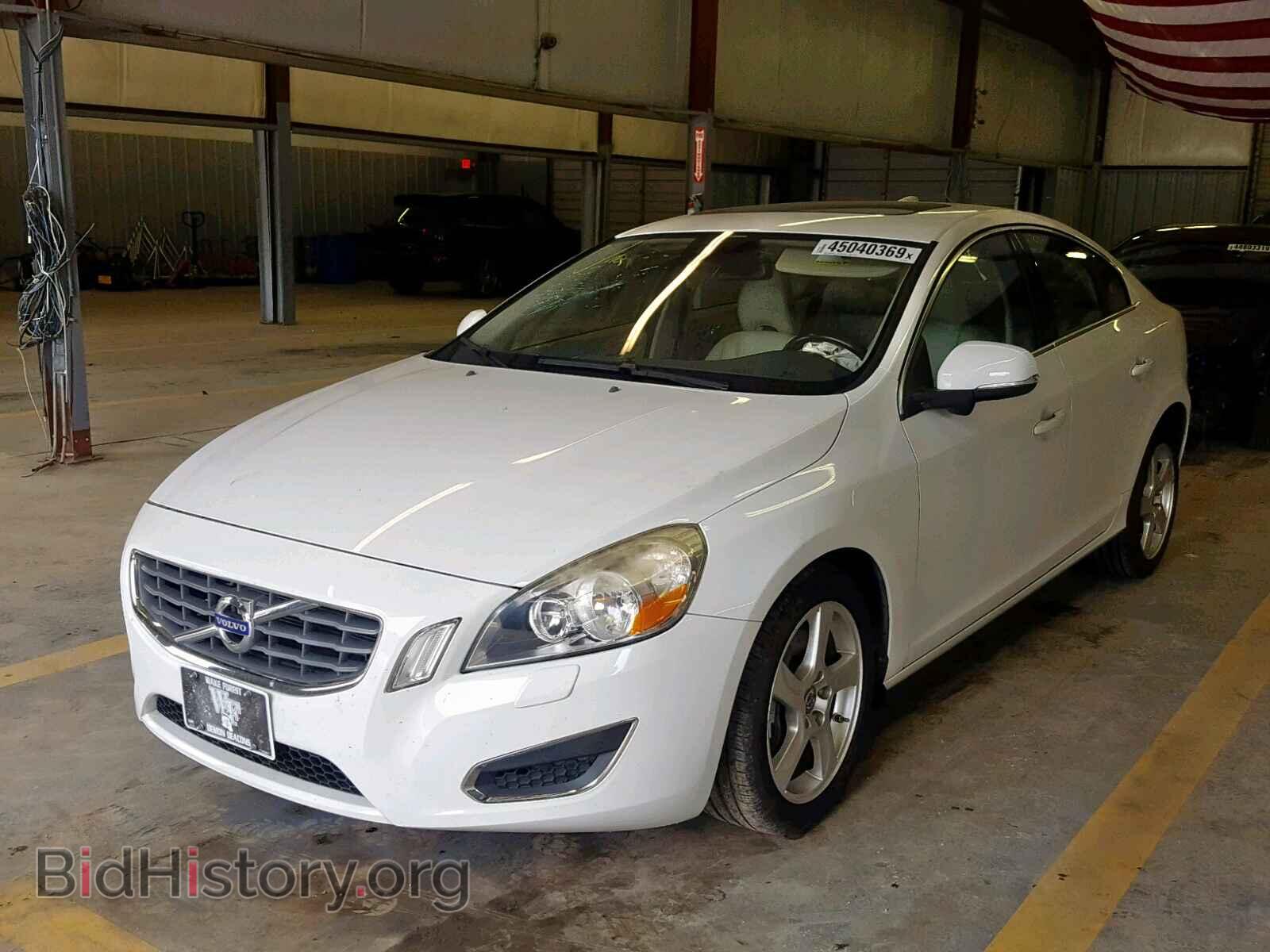2013 VOLVO S60 - VIN: YV1612FS1D2189287 - Фото 2