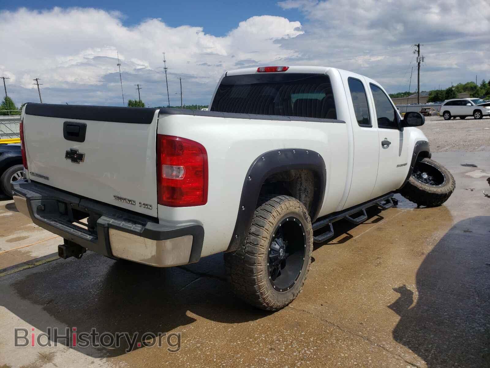 2008 CHEVROLET SILVERADO - VIN: 1GCHK29KX8E168501 - Фото 4