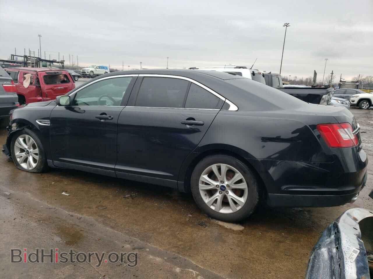 2011 FORD TAURUS - VIN: 1FAHP2EW4BG129219 - Фото 2