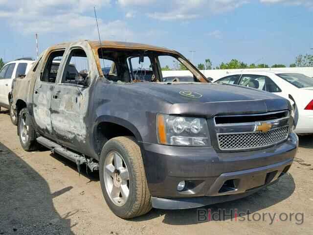 Photo 3GNVKGE01AG244150 - CHEVROLET AVALANCHE 2010